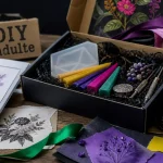 Kits loisirs créatifs adultes : coffret de loisirs créatifs en atelier